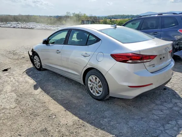 5NPD74LF7HH063602 2017 HYUNDAI ELANTRA - Image 2