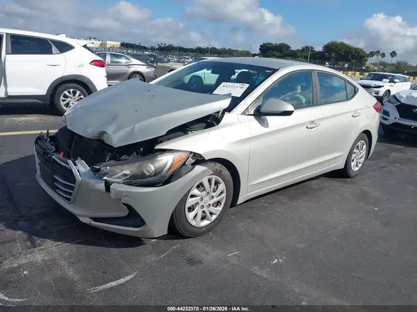 5NPD74LF7HH066175 2017 HYUNDAI ELANTRA - Image 2