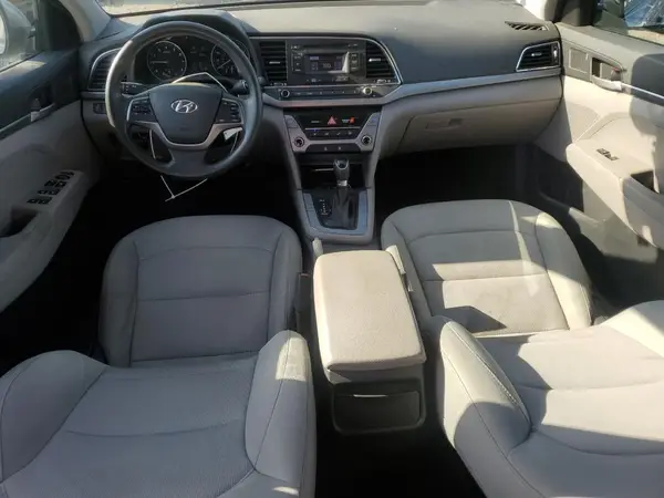 5NPD74LF7HH069920 2017 HYUNDAI ELANTRA - Image 8
