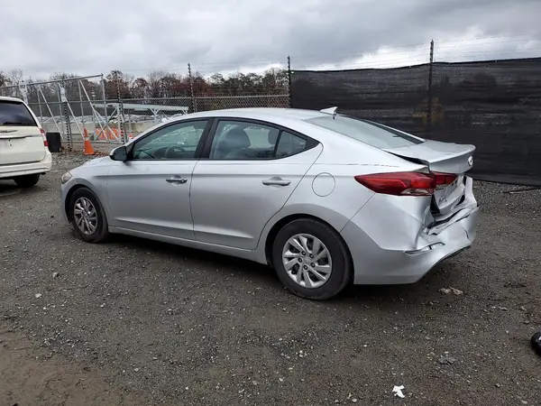 5NPD74LF7HH070761 2017 HYUNDAI ELANTRA - Image 2