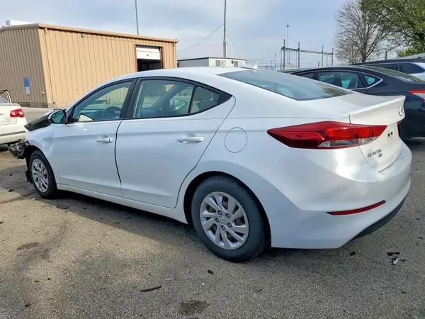 5NPD74LF7HH076494 2017 HYUNDAI ELANTRA - Image 2