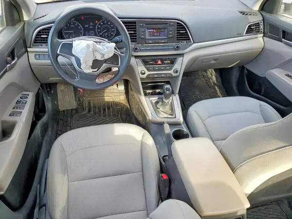 5NPD74LF7HH076494 2017 HYUNDAI ELANTRA - Image 8