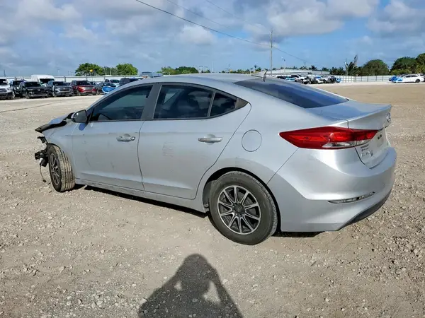 5NPD74LF7HH077449 2017 HYUNDAI ELANTRA - Image 2