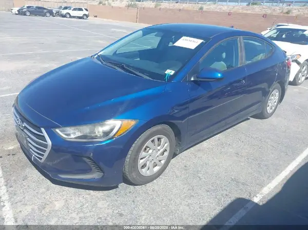 5NPD74LF7HH078648 2017 HYUNDAI ELANTRA - Image 2
