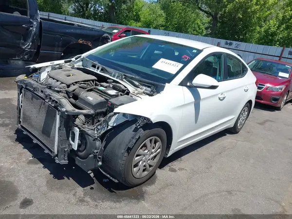 5NPD74LF7HH080867 2017 HYUNDAI ELANTRA - Image 2