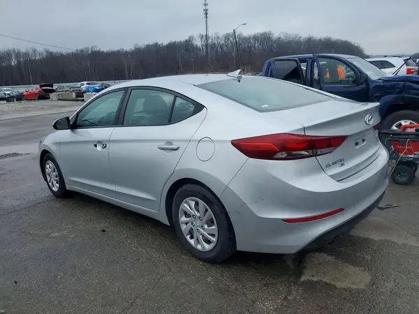 5NPD74LF7HH087169 2017 HYUNDAI ELANTRA - Image 2