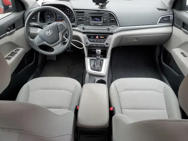 5NPD74LF7HH087656 2017 HYUNDAI ELANTRA - Image 8