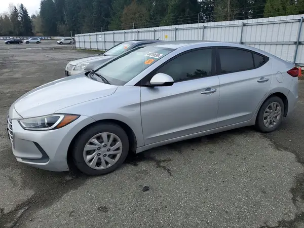 5NPD74LF7HH090573 2017 HYUNDAI ELANTRA - Image 1