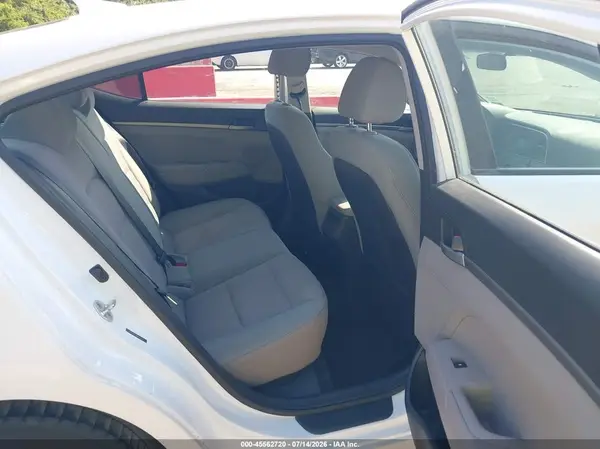 5NPD74LF7HH092520 2017 HYUNDAI ELANTRA - Image 8