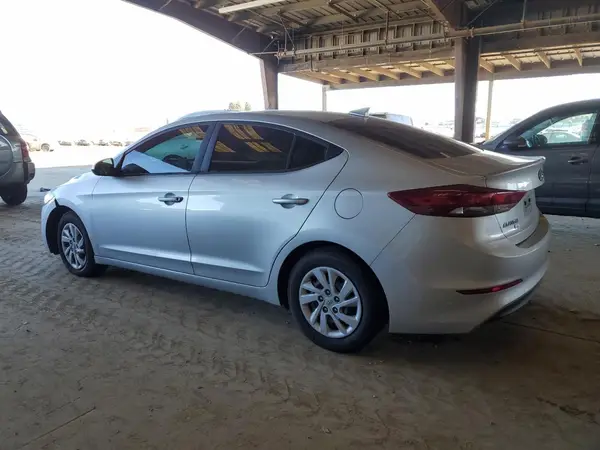 5NPD74LF7HH094980 2017 HYUNDAI ELANTRA - Image 2