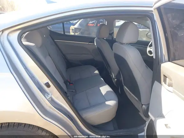 5NPD74LF7HH100356 2017 HYUNDAI ELANTRA - Image 8