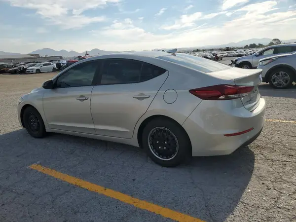 5NPD74LF7HH100826 2017 HYUNDAI ELANTRA - Image 2