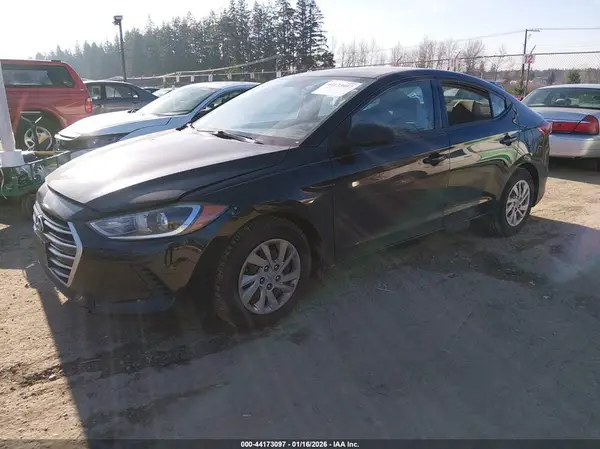 5NPD74LF7HH108019 2017 HYUNDAI ELANTRA - Image 2