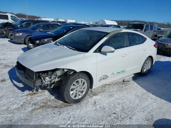 5NPD74LF7HH122647 2017 HYUNDAI ELANTRA - Image 2