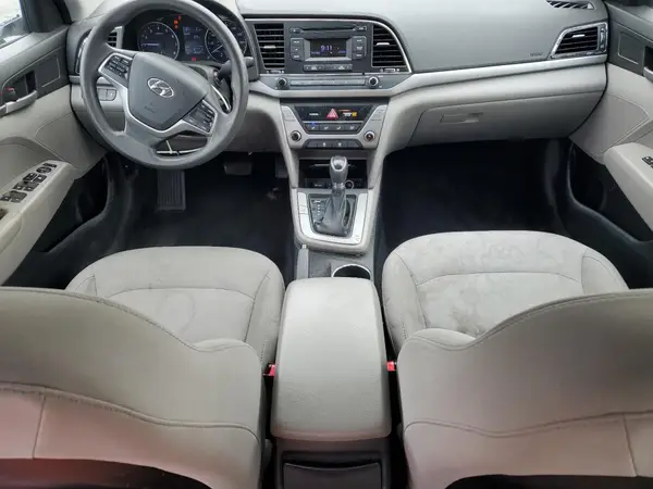 5NPD74LF7HH126147 2017 HYUNDAI ELANTRA - Image 8
