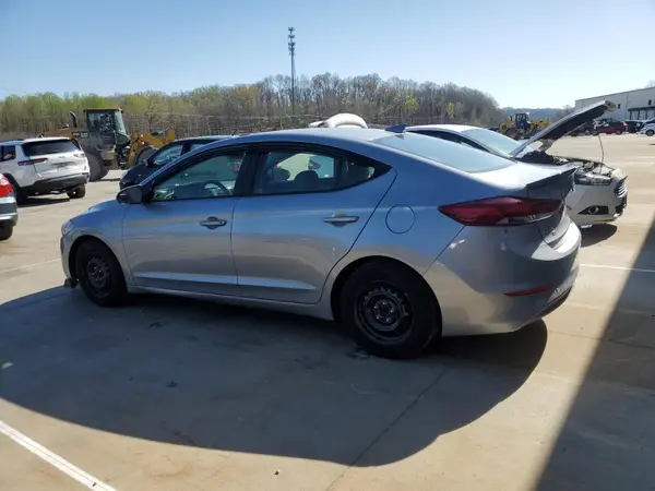 5NPD74LF7HH127587 2017 HYUNDAI ELANTRA - Image 2