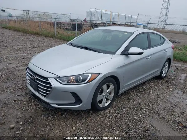5NPD74LF7HH131395 2017 HYUNDAI ELANTRA - Image 2