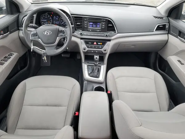 5NPD74LF7HH134765 2017 HYUNDAI ELANTRA - Image 8