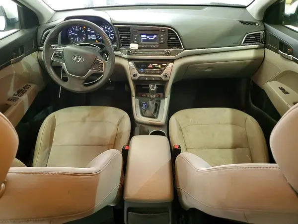 5NPD74LF7HH140243 2017 HYUNDAI ELANTRA - Image 8