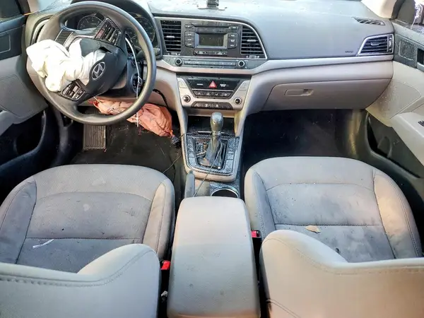 5NPD74LF7HH144311 2017 HYUNDAI ELANTRA - Image 8
