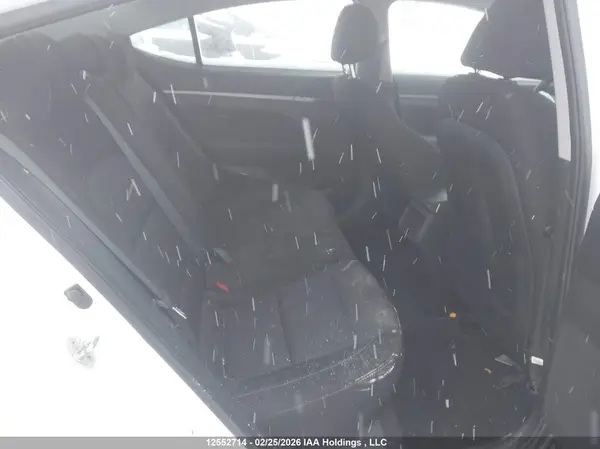 5NPD74LF7HH149928 2017 HYUNDAI ELANTRA - Image 8