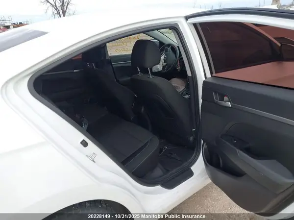 5NPD74LF7HH150707 2017 HYUNDAI ELANTRA - Image 8