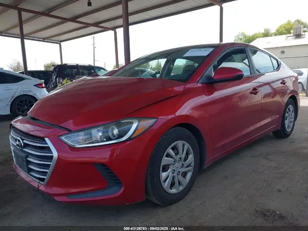5NPD74LF7HH153526 2017 HYUNDAI ELANTRA - Image 2