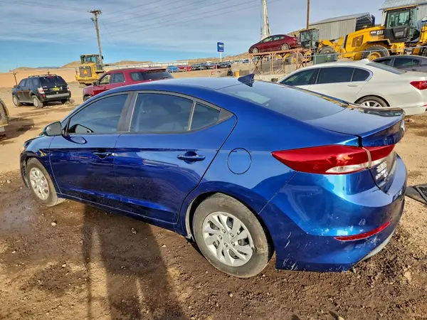 5NPD74LF7HH155213 2017 HYUNDAI ELANTRA - Image 2