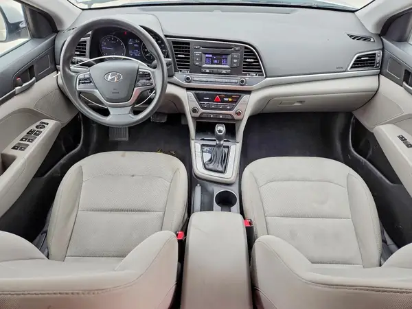 5NPD74LF7HH163585 2017 HYUNDAI ELANTRA - Image 8