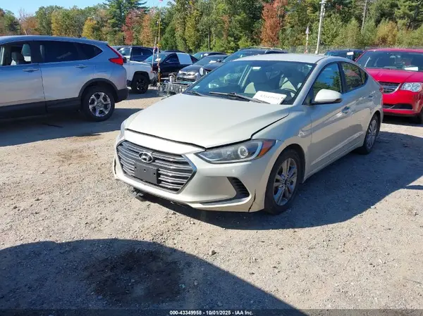5NPD74LF7HH167264 2017 HYUNDAI ELANTRA - Image 2