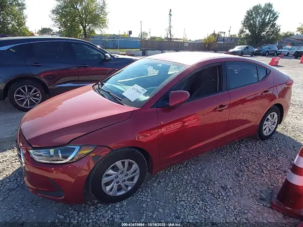 5NPD74LF7HH167345 2017 HYUNDAI ELANTRA - Image 2