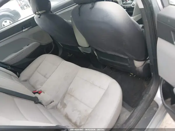 5NPD74LF7HH181164 2017 HYUNDAI ELANTRA - Image 8