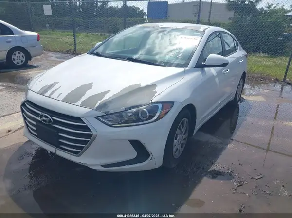 5NPD74LF7HH184291 2017 HYUNDAI ELANTRA - Image 2