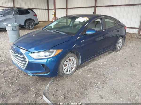 5NPD74LF7HH194321 2017 HYUNDAI ELANTRA - Image 2