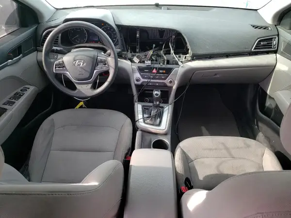5NPD74LF7HH199258 2017 HYUNDAI ELANTRA - Image 8
