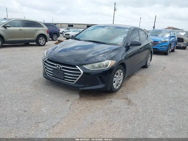 5NPD74LF7HH201171 2017 HYUNDAI ELANTRA - Image 2