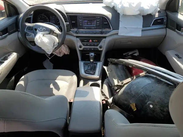 5NPD74LF7HH205351 2017 HYUNDAI ELANTRA - Image 8