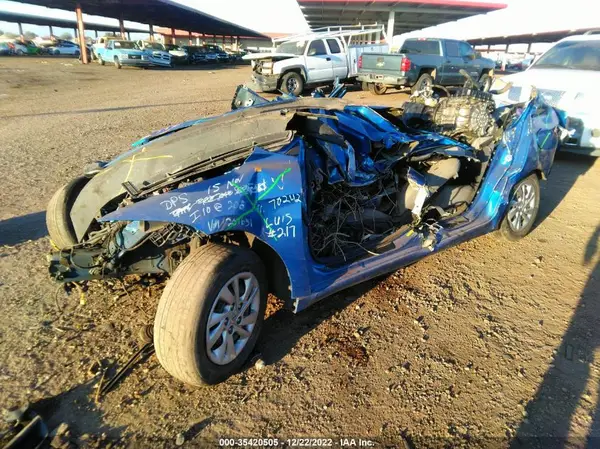 5NPD74LF7HH207651 2017 HYUNDAI ELANTRA - Image 2