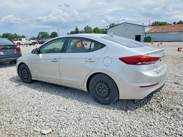 5NPD74LF7HH208122 2017 HYUNDAI ELANTRA - Image 2