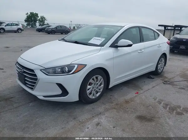 5NPD74LF7HH209268 2017 HYUNDAI ELANTRA - Image 2