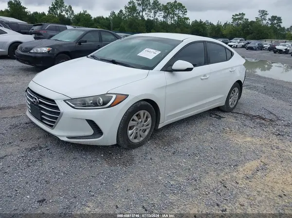 5NPD74LF7HH211618 2017 HYUNDAI ELANTRA - Image 2