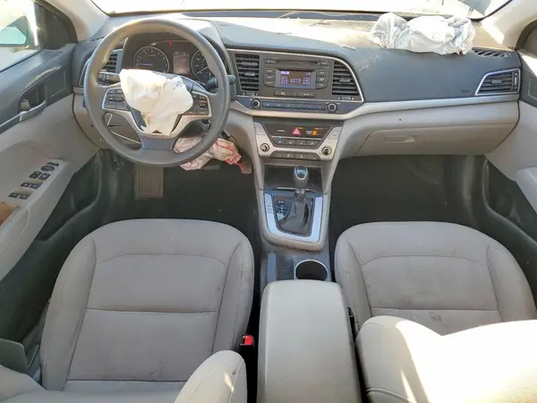 5NPD74LF7JH219059 2018 HYUNDAI ELANTRA - Image 8