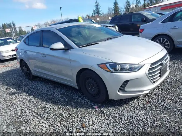 5NPD74LF7JH220406 2018 HYUNDAI ELANTRA - Image 1