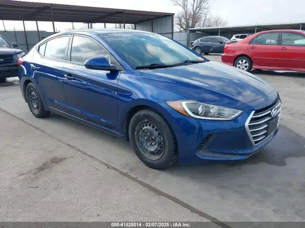 5NPD74LF7JH221006 2018 HYUNDAI ELANTRA - Image 1