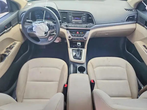 5NPD74LF7JH226058 2018 HYUNDAI ELANTRA - Image 8