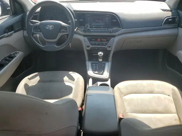 5NPD74LF7JH229123 2018 HYUNDAI ELANTRA - Image 8