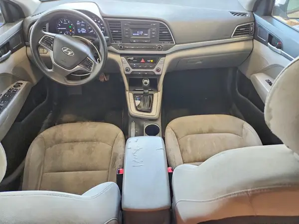 5NPD74LF7JH231423 2018 HYUNDAI ELANTRA - Image 8