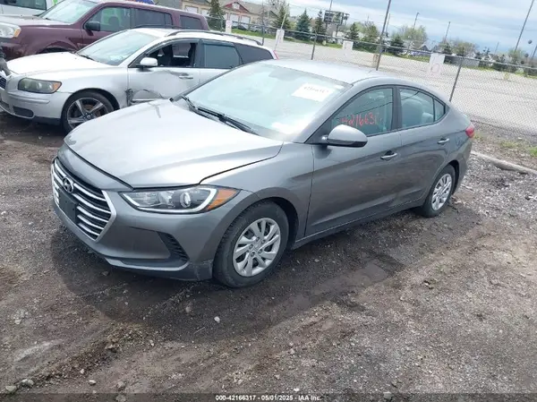 5NPD74LF7JH252532 2018 HYUNDAI ELANTRA - Image 2