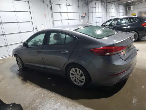 5NPD74LF7JH257245 2018 HYUNDAI ELANTRA - Image 2