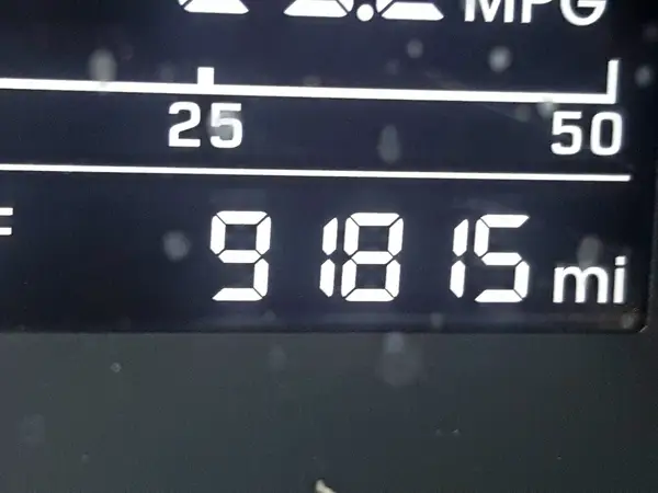 5NPD74LF7JH265443 2018 HYUNDAI ELANTRA - Image 8